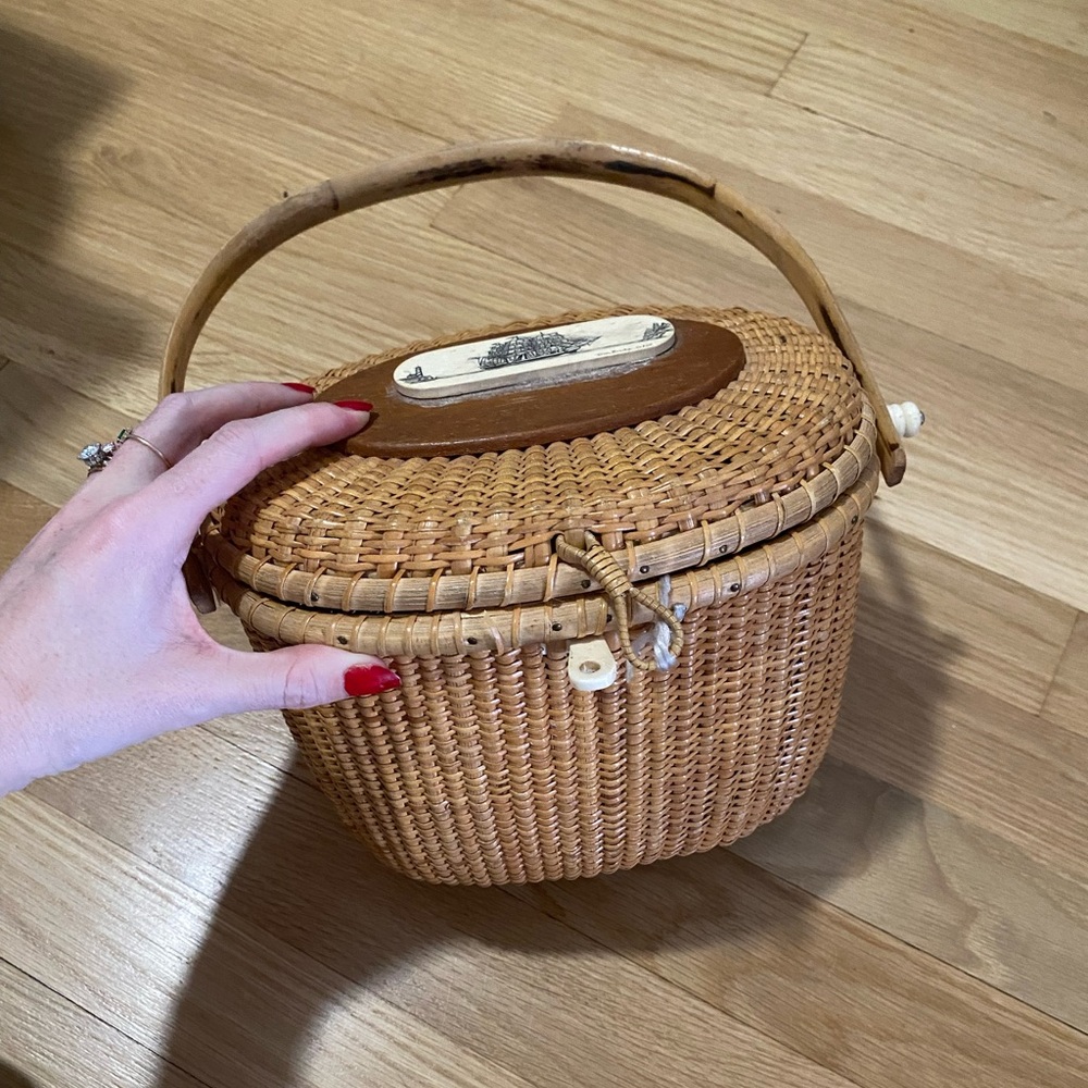 Vintage Nantucket basket